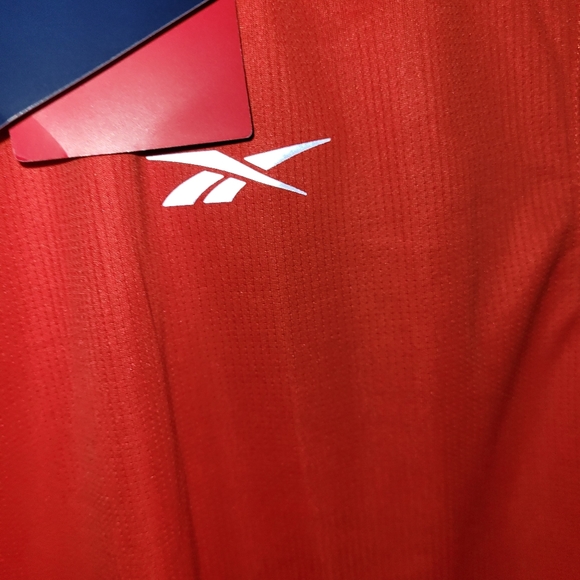 REEBOK -Running Essentials Long Sleeve Shirt Size Large - Picture 12 of 13